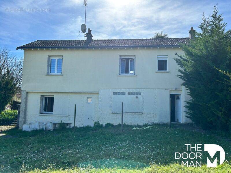 Maison à LOCHES