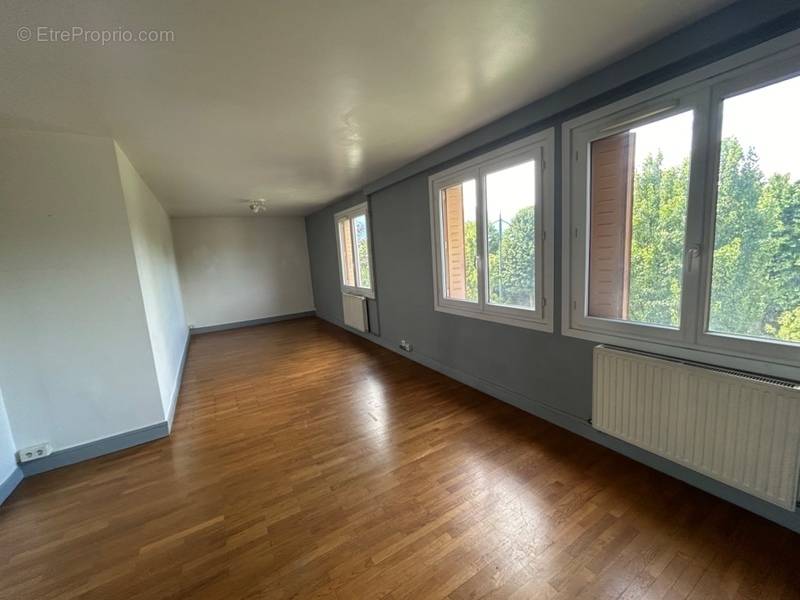 Appartement à AIX-LES-BAINS