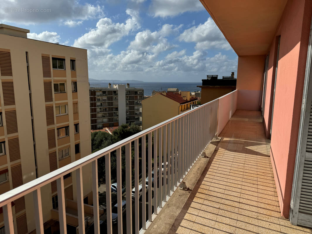 Appartement à AJACCIO