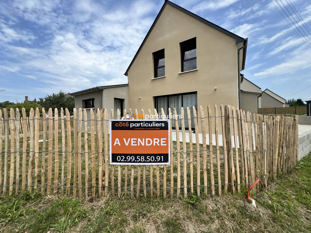 Maison à LA GOUESNIERE