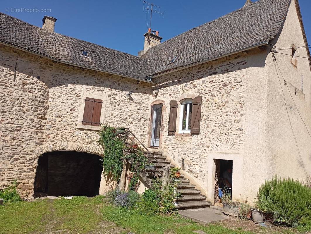 Photo 1 - Maison à BELCASTEL