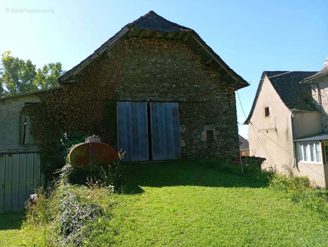 Photo 2 - Maison à BELCASTEL