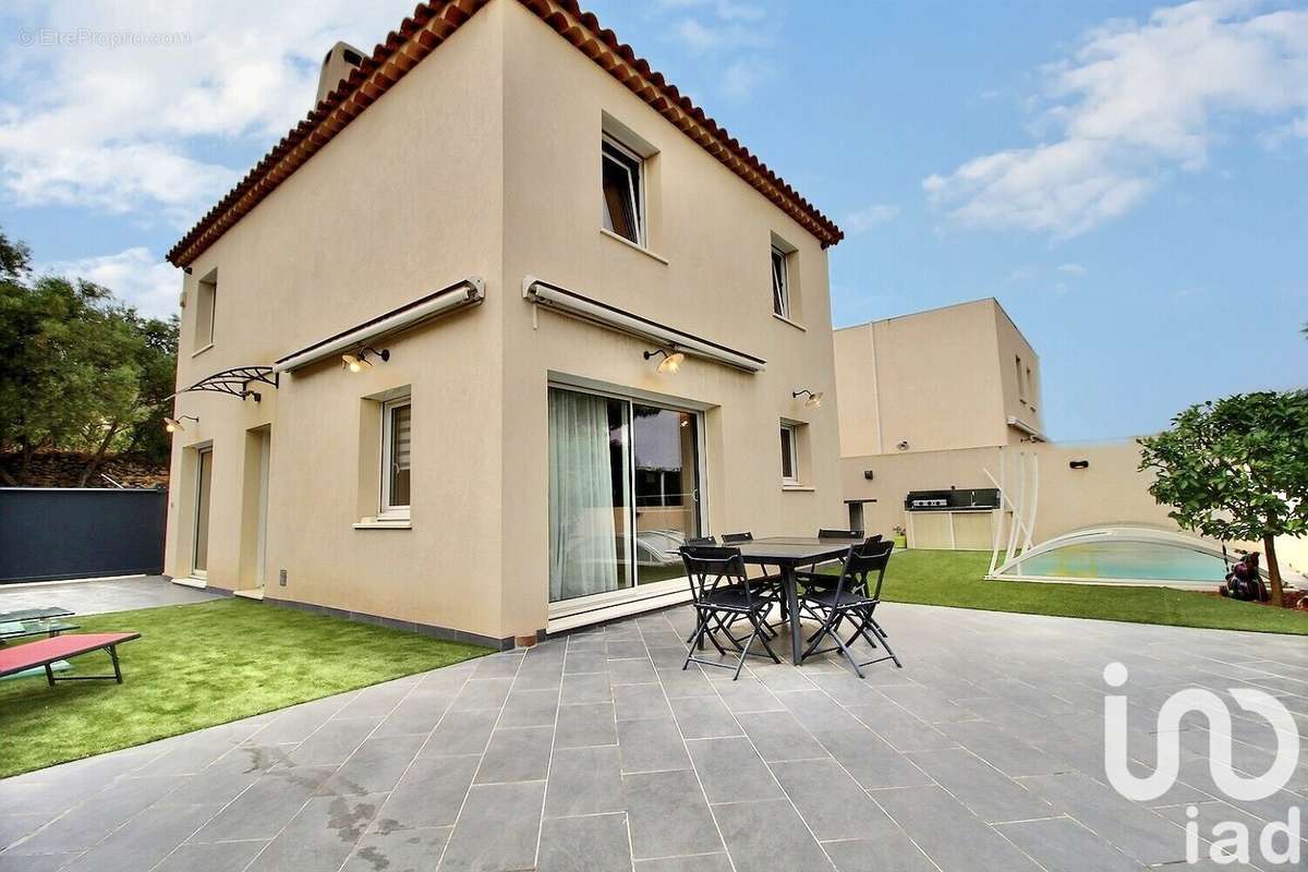 Photo 2 - Maison à LA CIOTAT