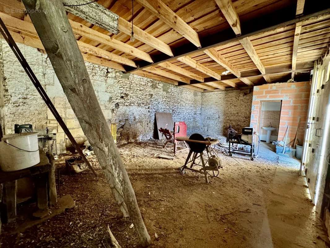 Maison à SAINT-CIERS-SUR-GIRONDE