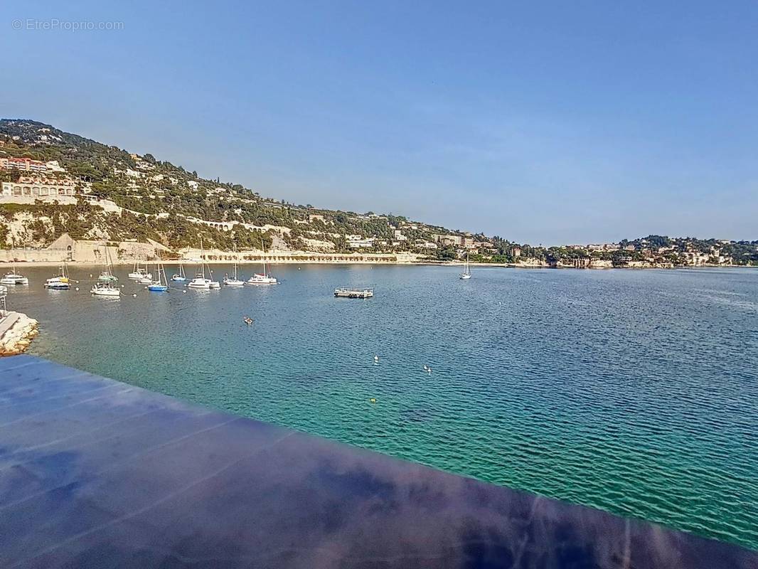 Appartement à VILLEFRANCHE-SUR-MER