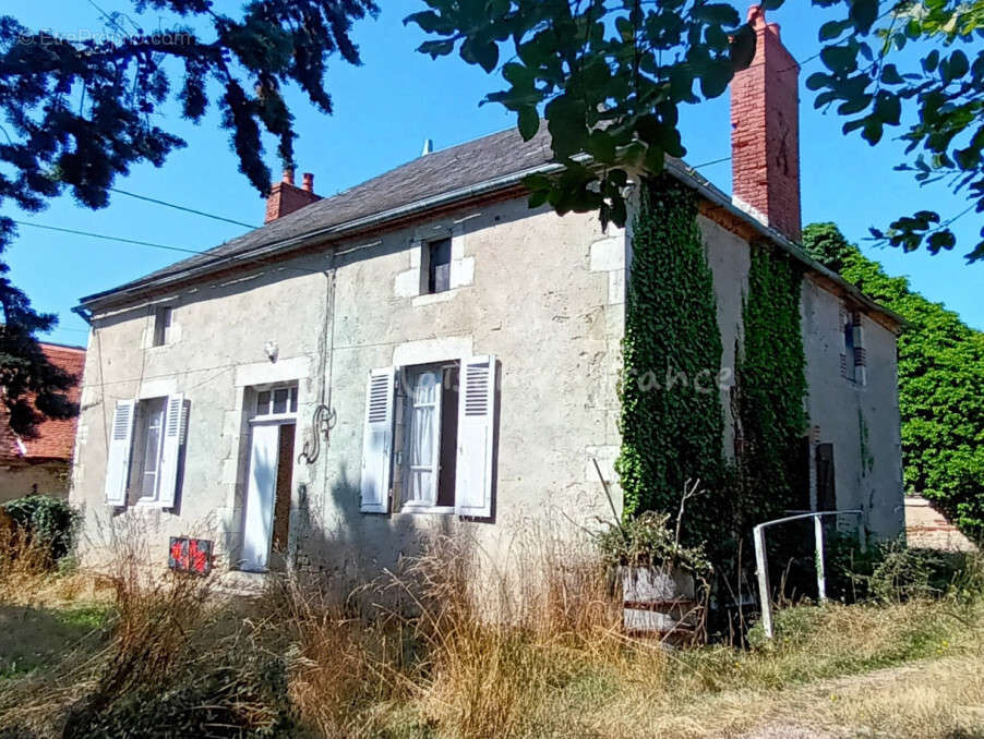 Maison à SAINT-POURCAIN-SUR-SIOULE