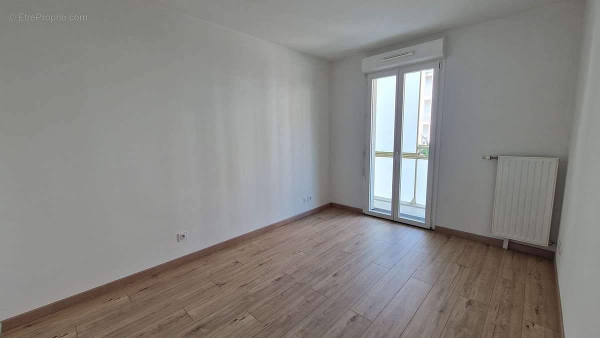 Appartement à LYON-7E