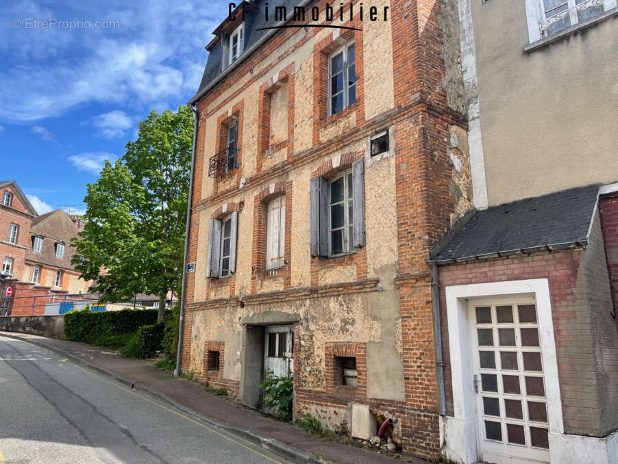 Maison à BERNAY