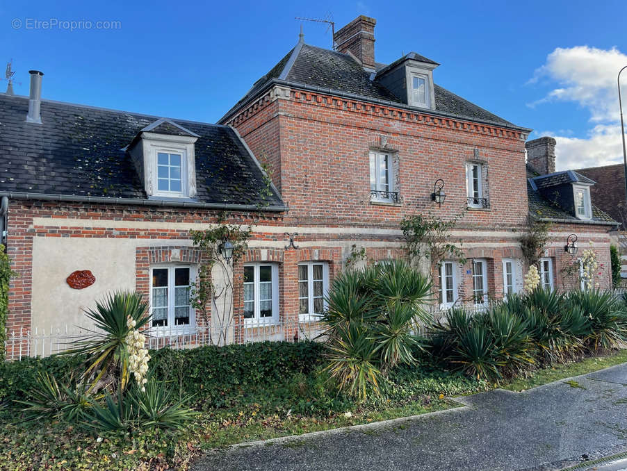 Maison à BERNAY