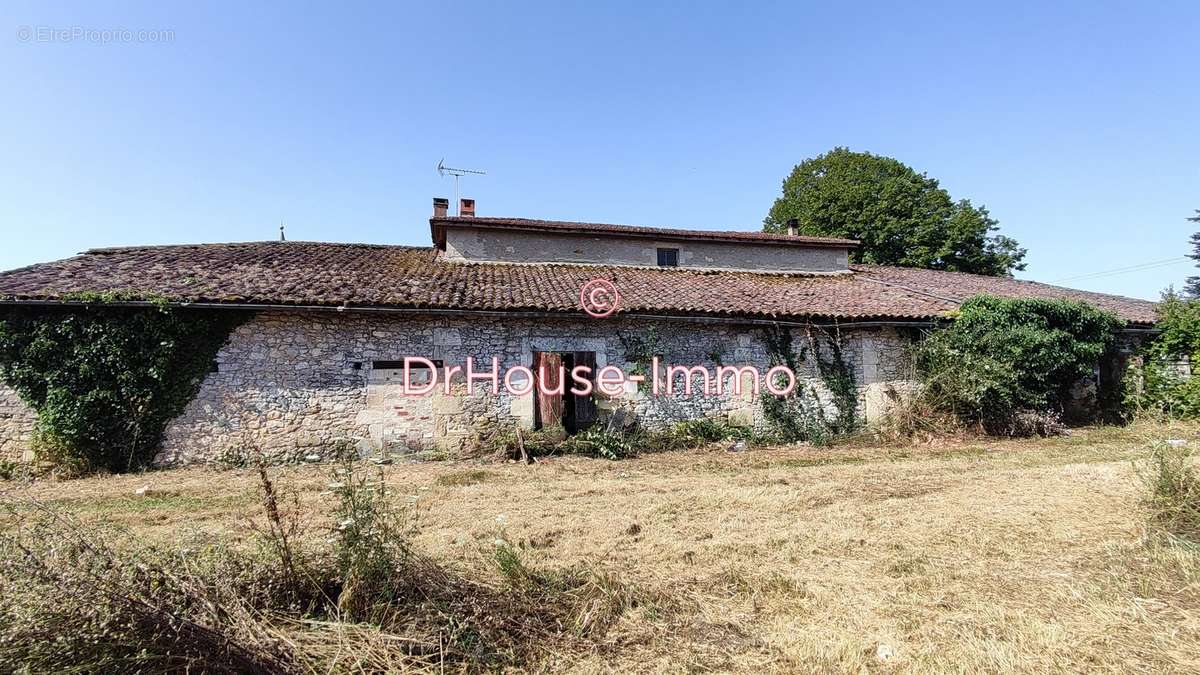 Maison à GORNAC