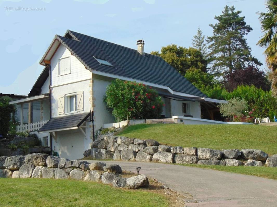 Maison à BELLEY