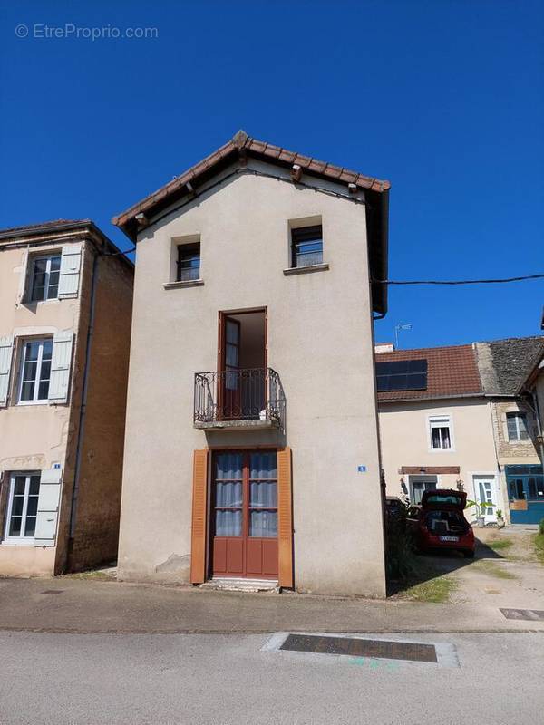 Maison à SENNECEY-LE-GRAND