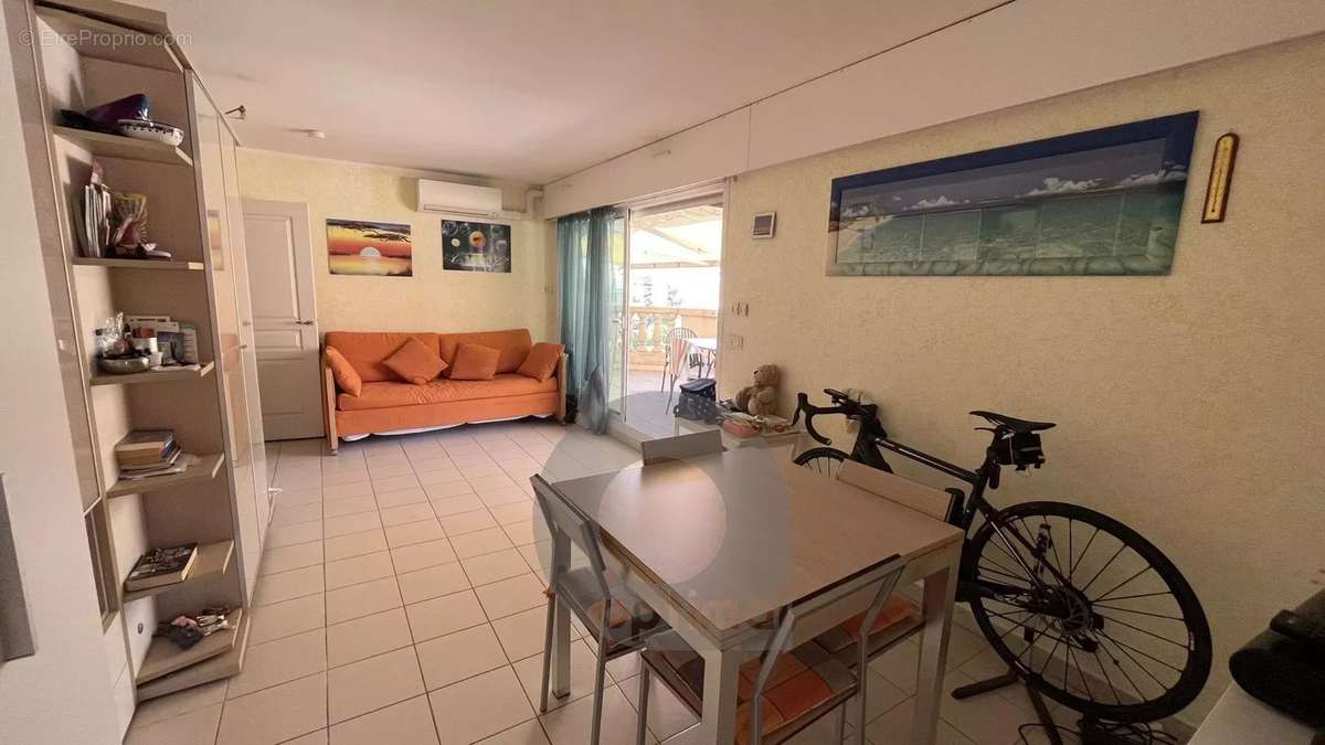 Appartement à MENTON