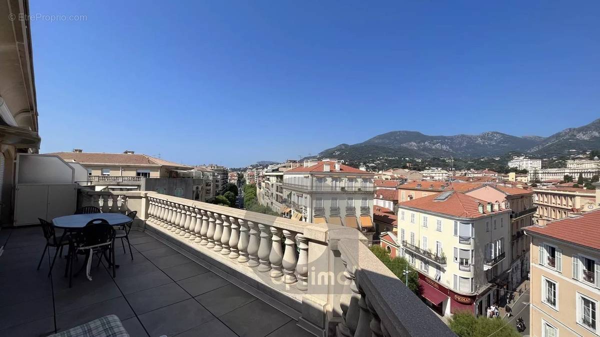 Appartement à MENTON