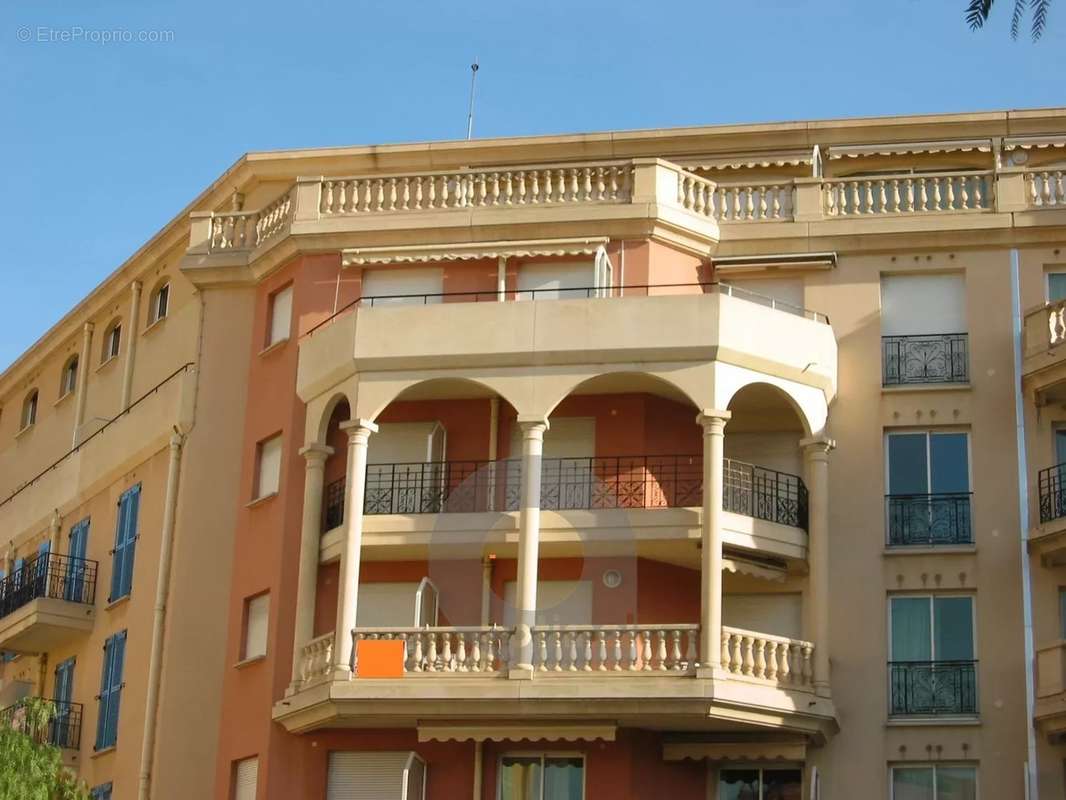 Appartement à MENTON