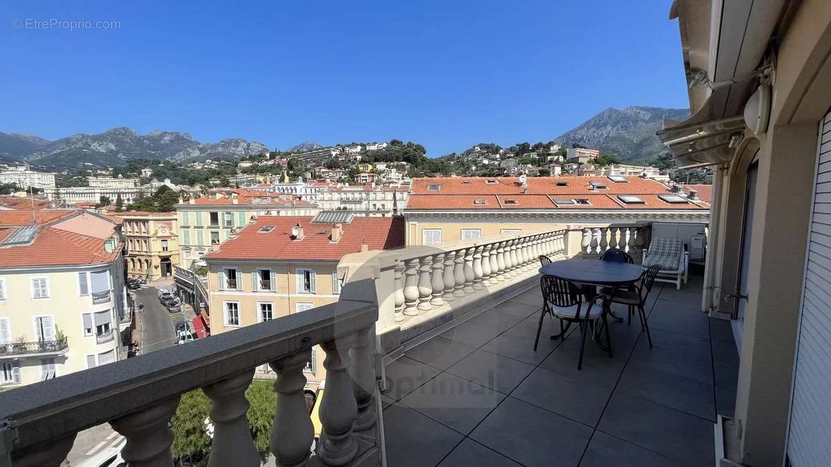 Appartement à MENTON