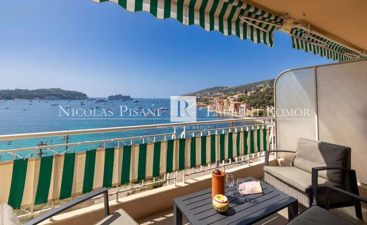 Appartement à VILLEFRANCHE-SUR-MER