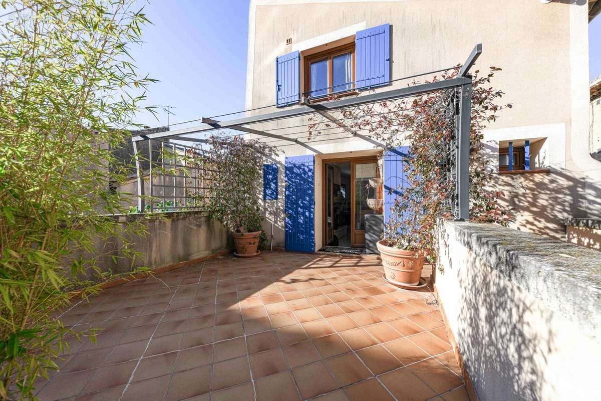 Appartement à UZES