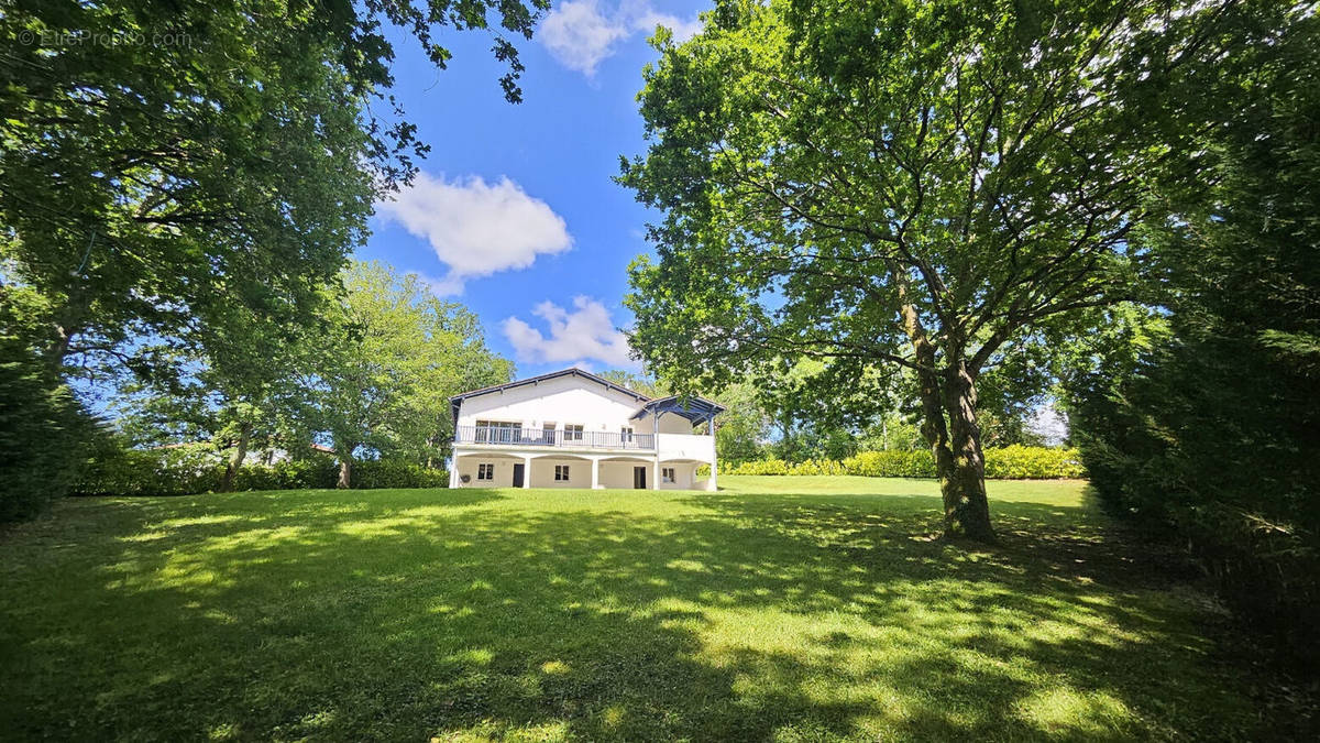 Maison à URCUIT