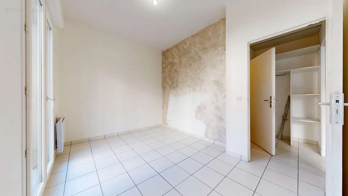 Appartement à CLICHY-SOUS-BOIS