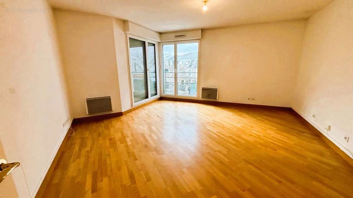 Appartement à RUEIL-MALMAISON