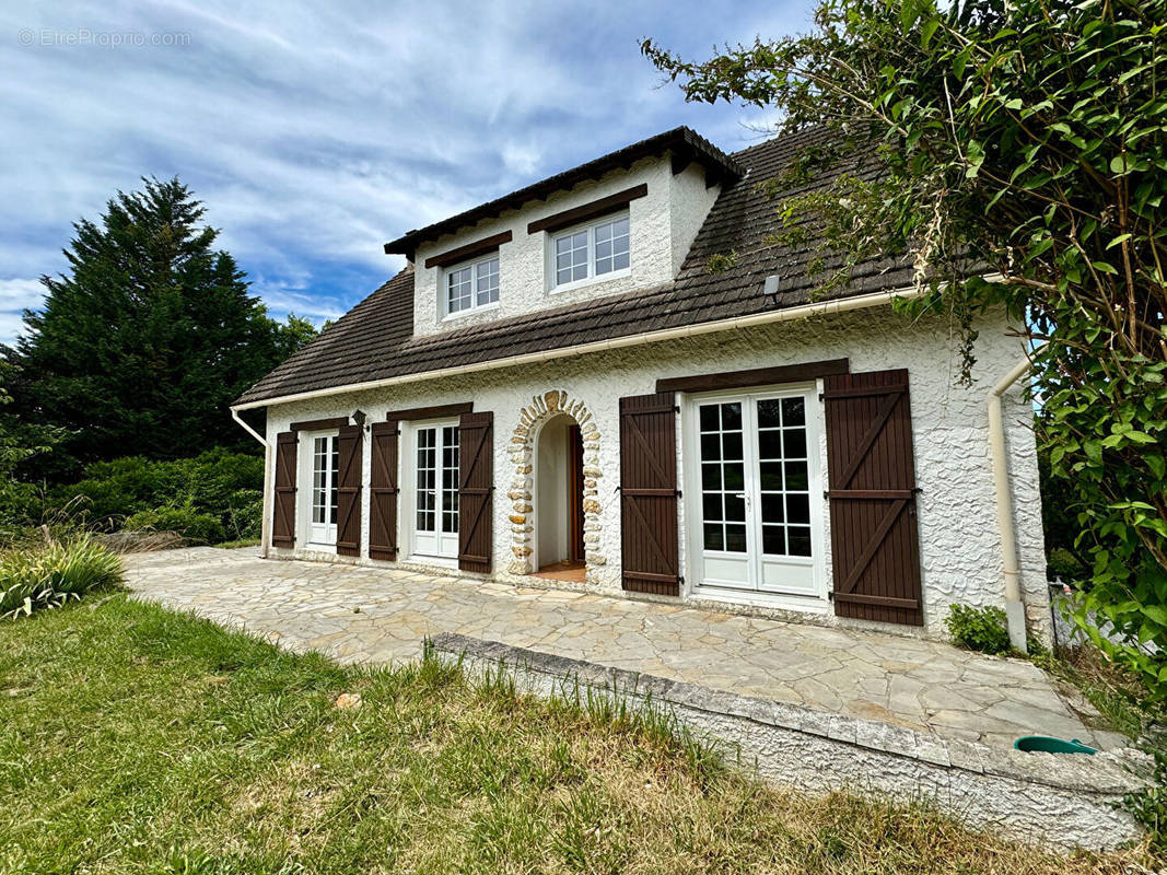 Maison à MONTFORT-L&#039;AMAURY