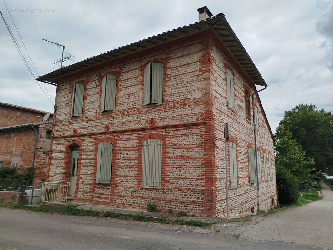 Maison à SAINT-RUSTICE