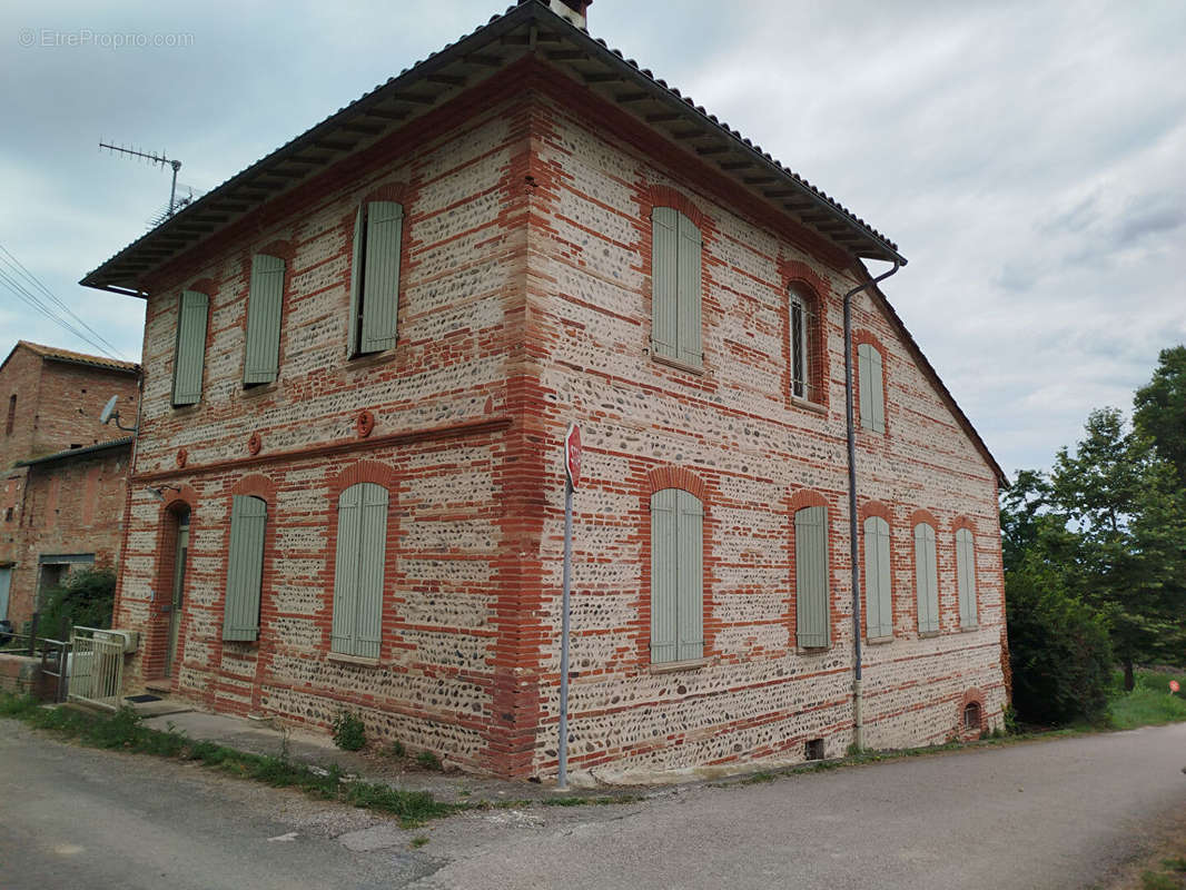 Maison à SAINT-RUSTICE