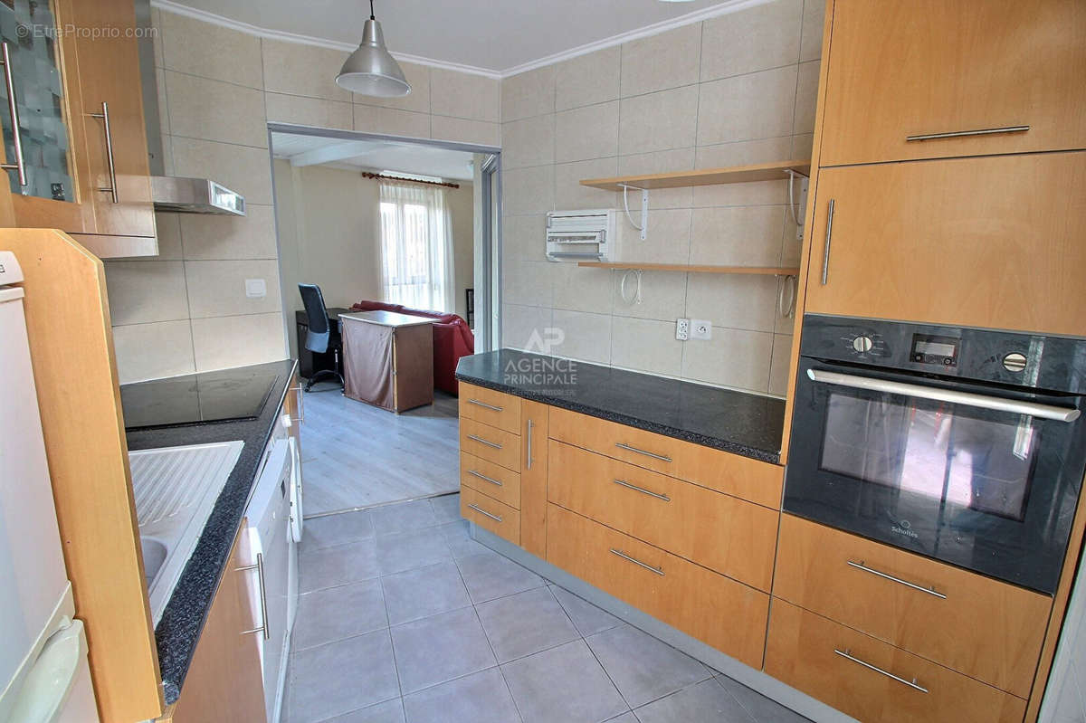 Appartement à VERNOUILLET