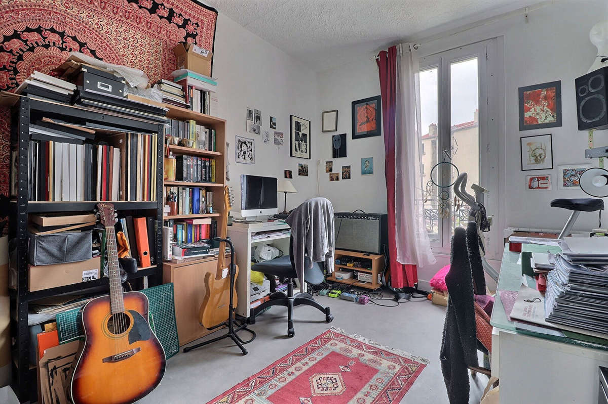 Appartement à AUBERVILLIERS