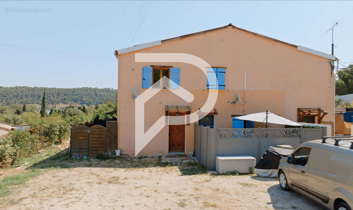 Appartement à LES PENNES-MIRABEAU