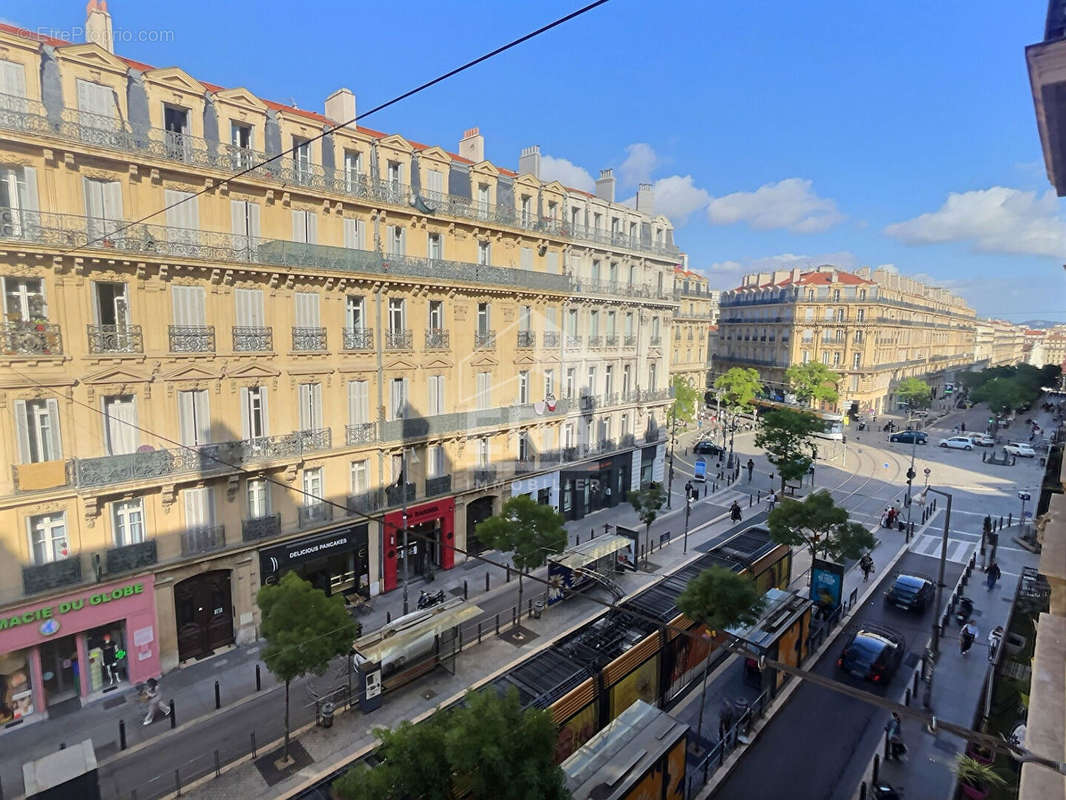 Appartement à MARSEILLE-2E