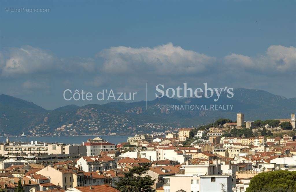 Appartement à CANNES