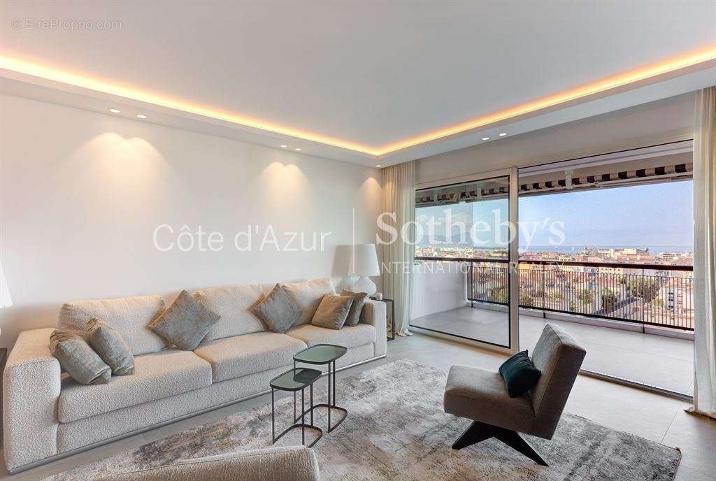 Appartement à CANNES