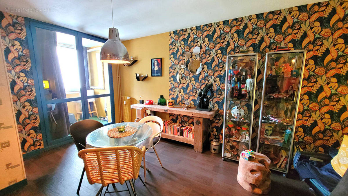 Appartement à WATTIGNIES