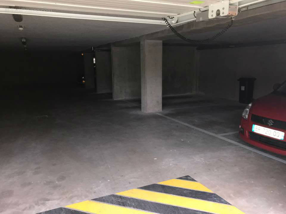 Parking à BACCARAT