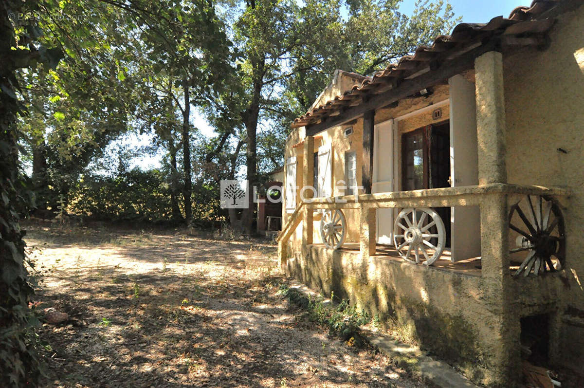 Maison à POURCIEUX