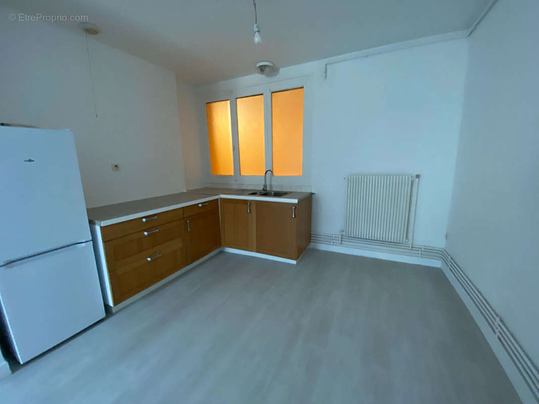 Appartement à BRUAY-LA-BUISSIERE