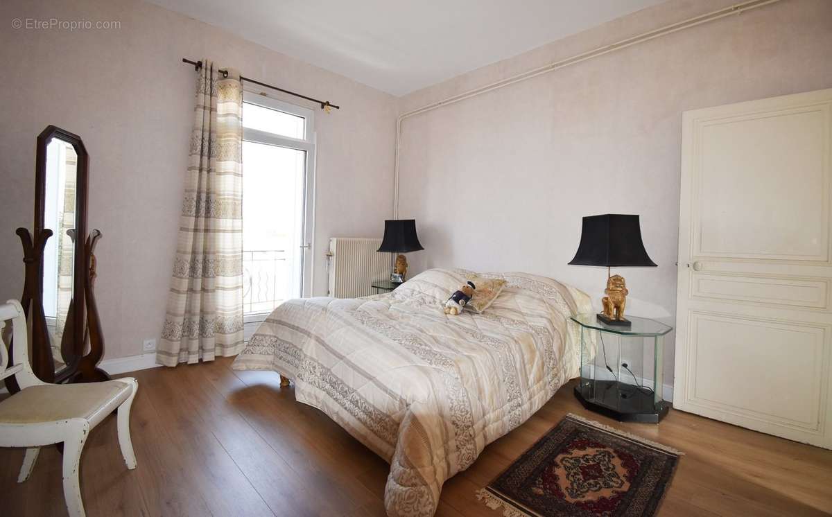 Appartement à VICHY