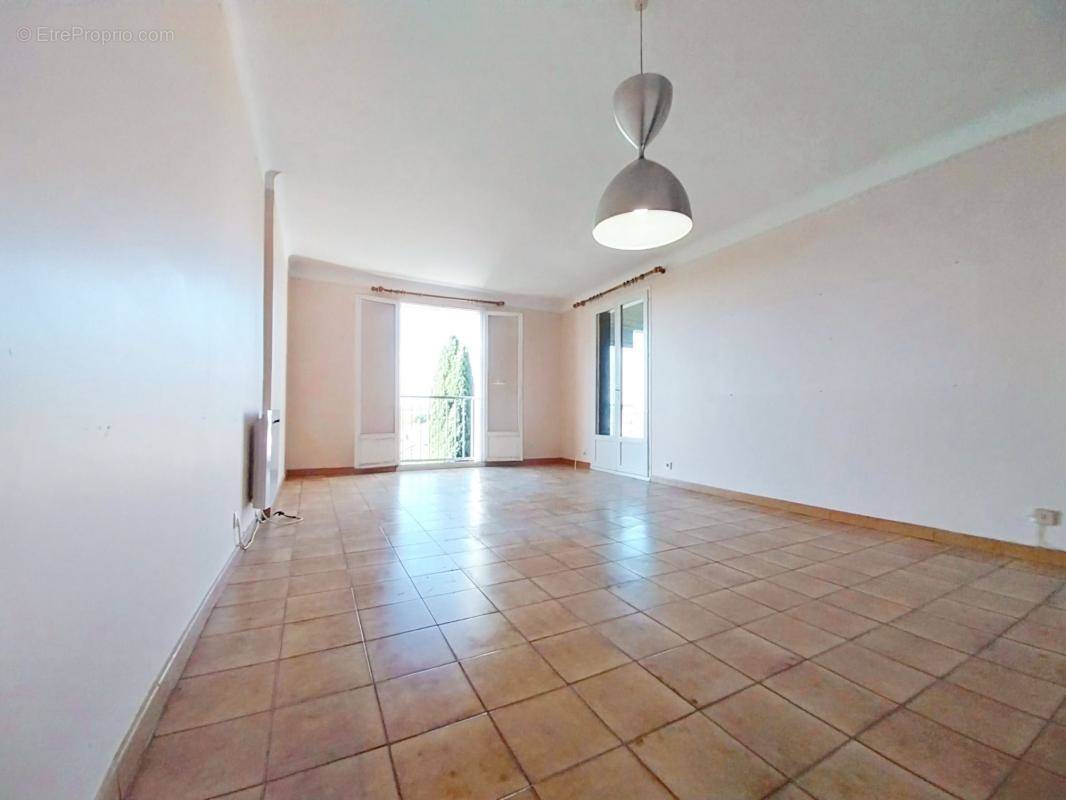 Appartement à PEZENAS