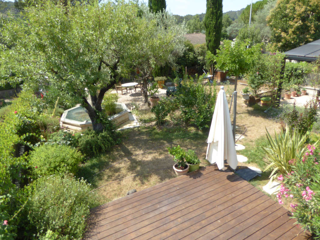 Maison à VAISON-LA-ROMAINE