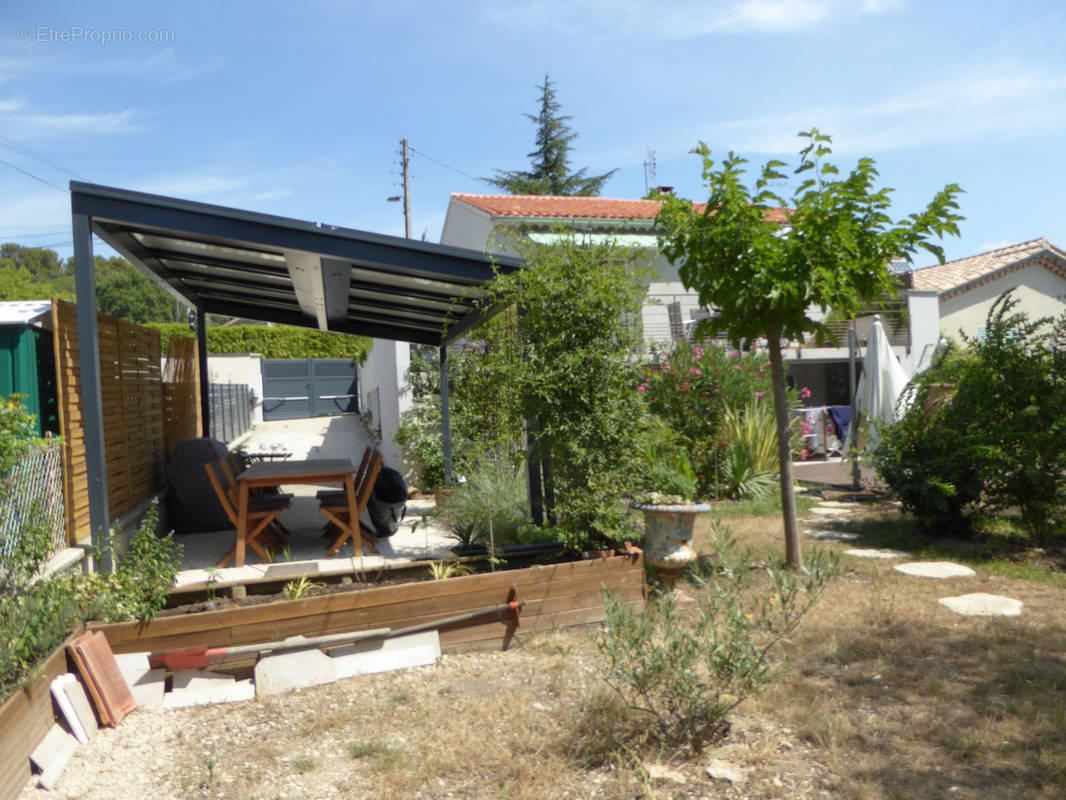 Maison à VAISON-LA-ROMAINE