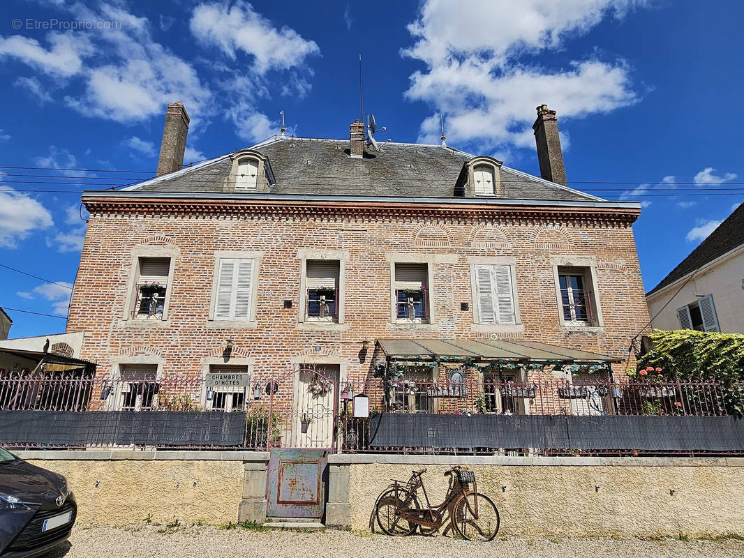 Maison à SEURRE