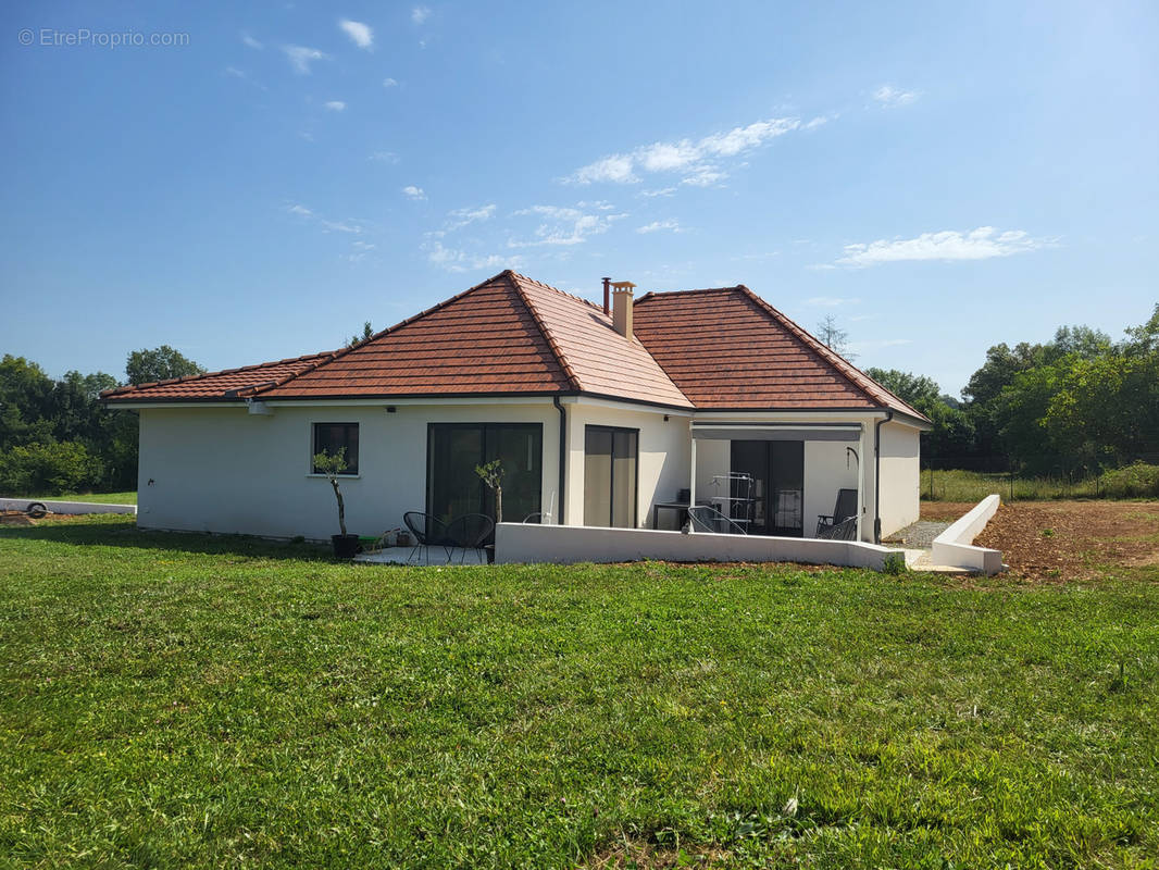 Maison à FIGEAC