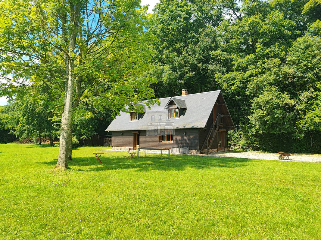 Maison à BEAUMONT-LE-ROGER