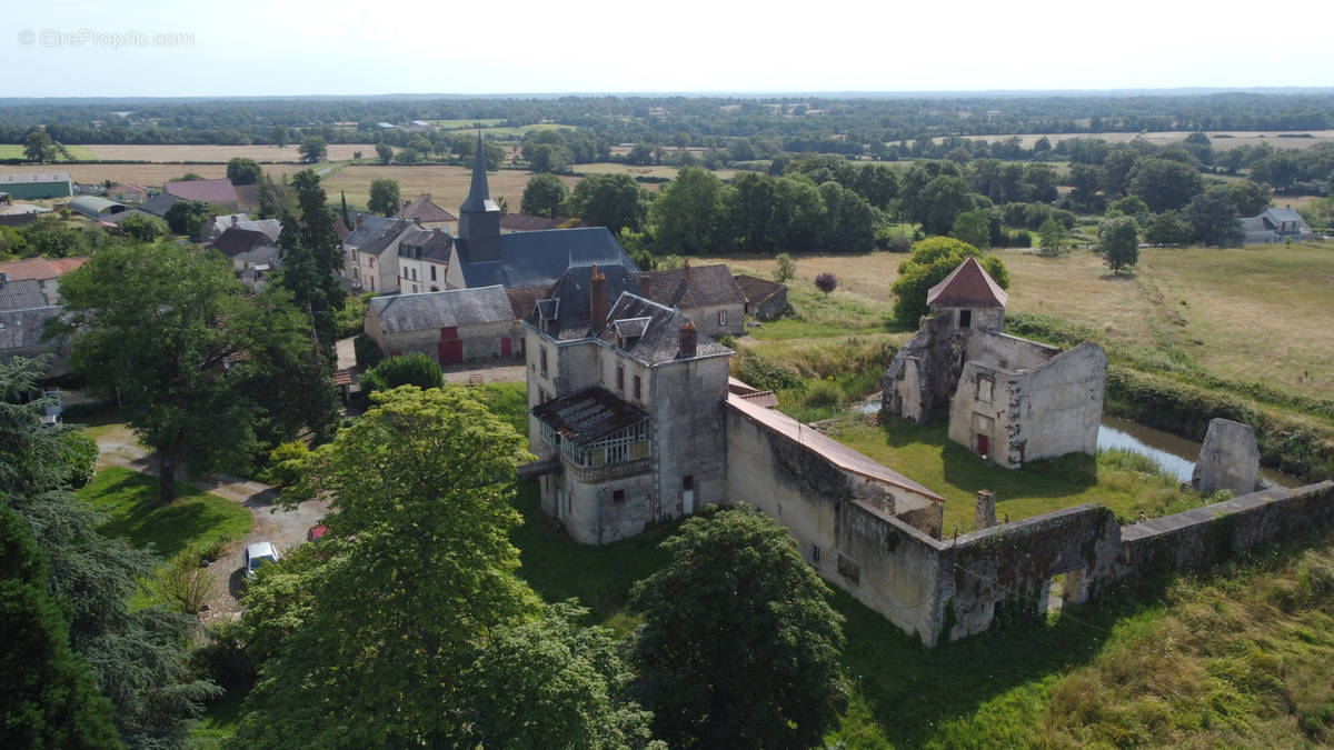 Maison à LE DORAT