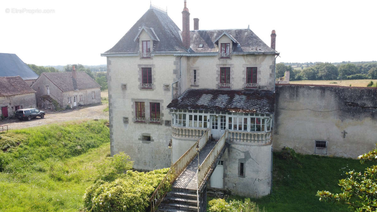 Maison à LE DORAT