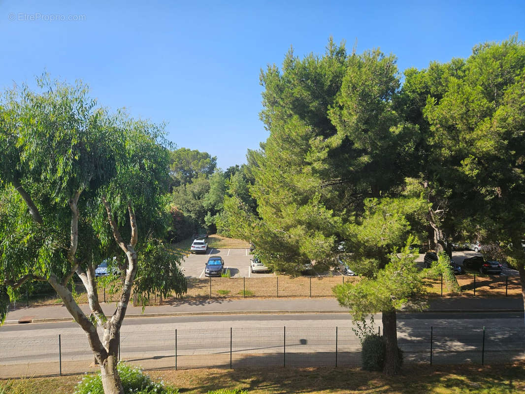 Appartement à SIX-FOURS-LES-PLAGES