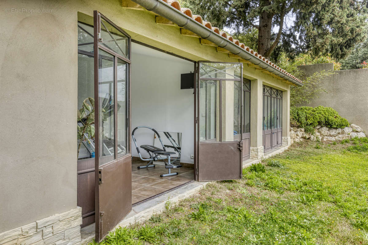 Maison à VILLENEUVE-LES-AVIGNON