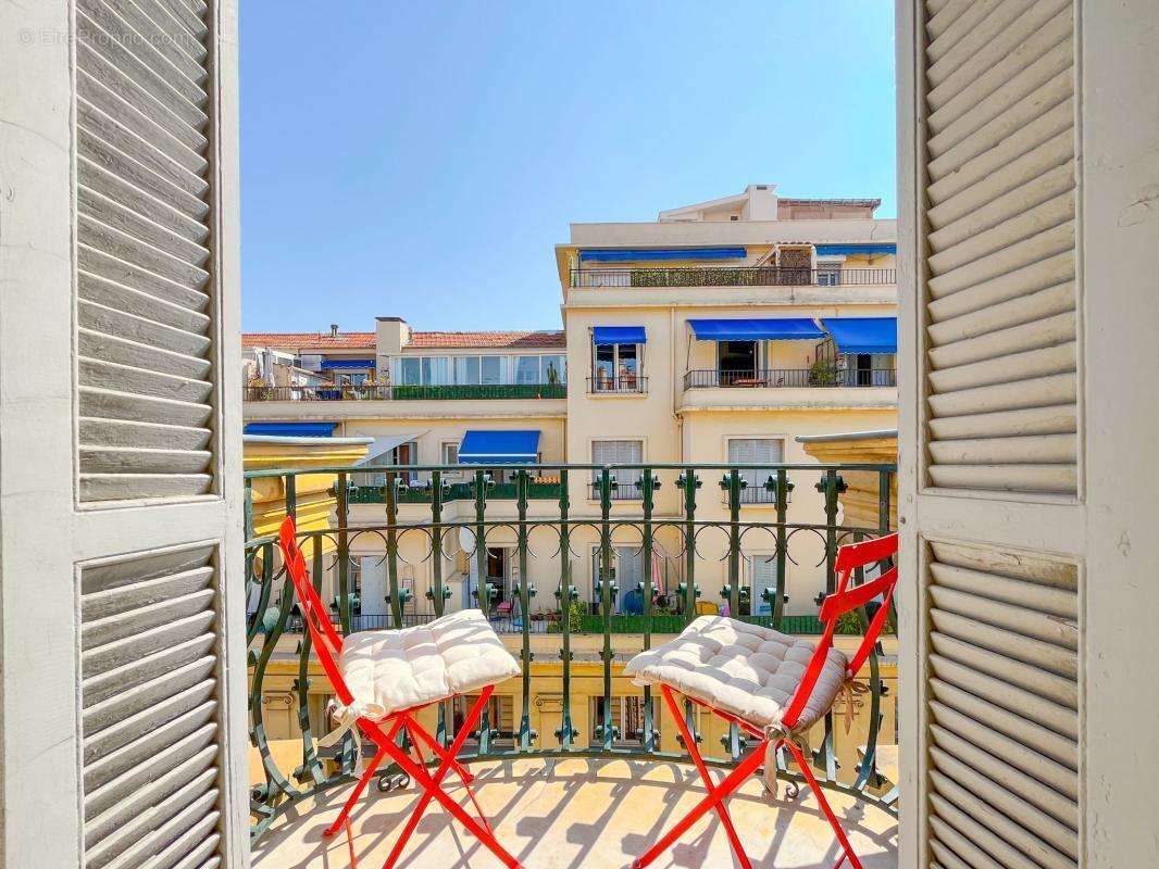 Appartement à NICE